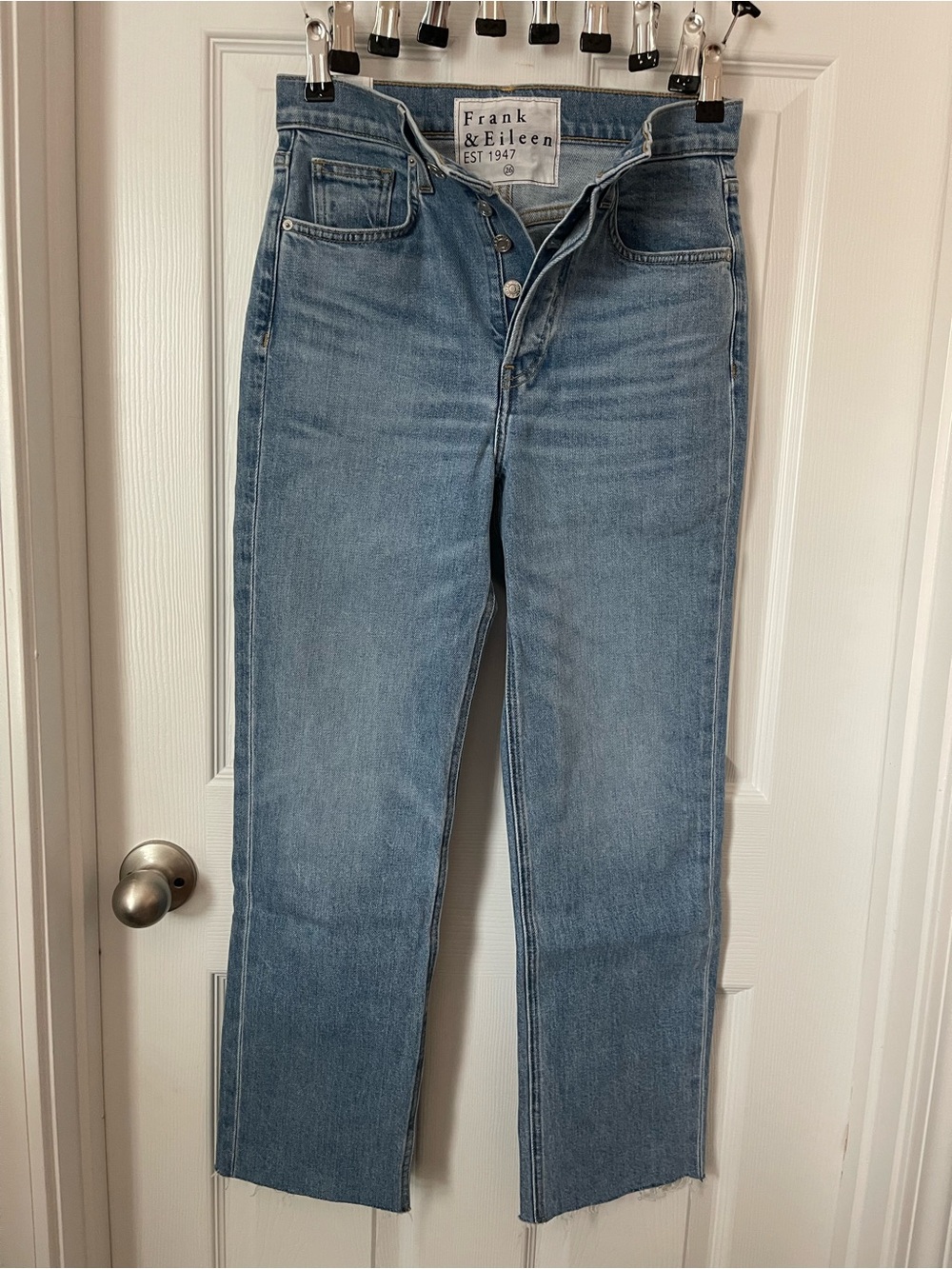 Frank & Eileen Medium Wash Straight-Leg Jeans
